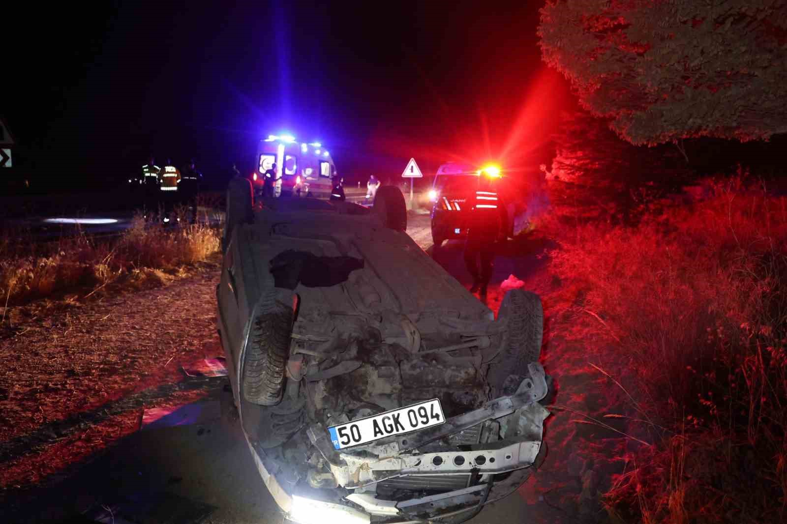 Nevşehir&rsquo;de kontrolden &ccedil;ıkan otomobil takla attı: 1&rsquo;i ağır, 5 yaralı