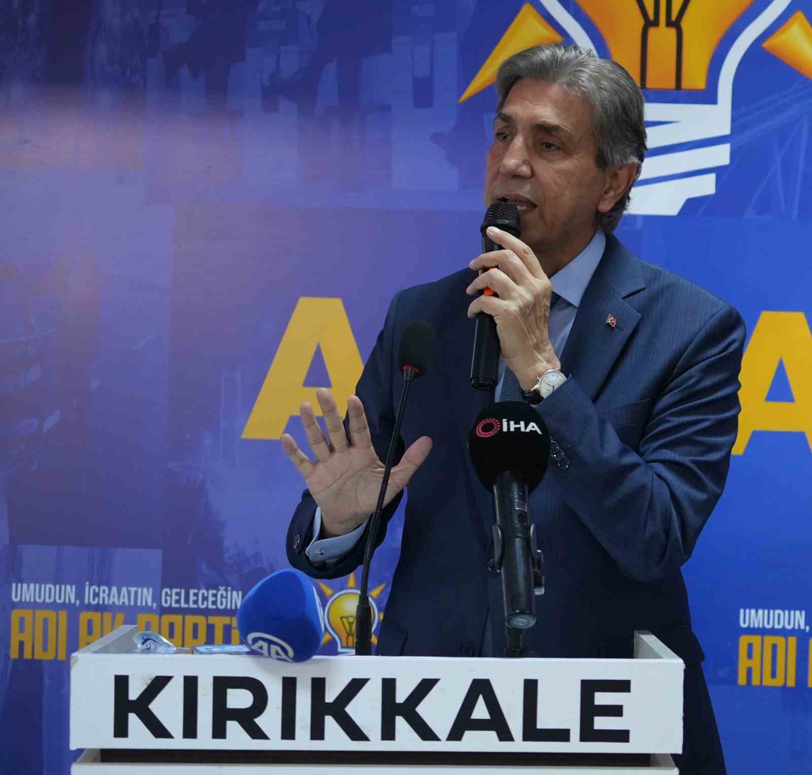 AK Parti Genel Başkan Yardımcısı Demir&rsquo;den CHP&rsquo;li belediyelere sert &ccedil;ıkış