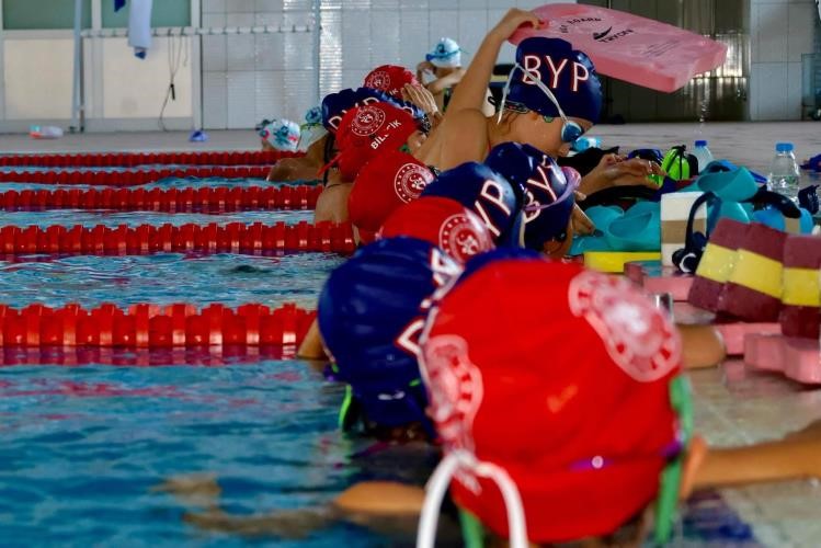 Bilecik&rsquo;te "Y&uuml;zme Bilmeyen Kalmasın" projesi başladı