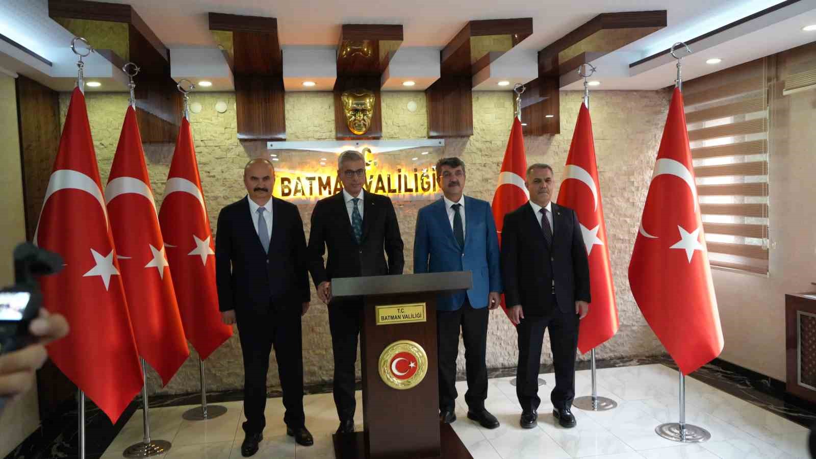 Sağlık Bakanı Memişoğlu: "Batman sağlık yatırımlarıyla &ccedil;ok daha iyi bir noktaya gelecek"