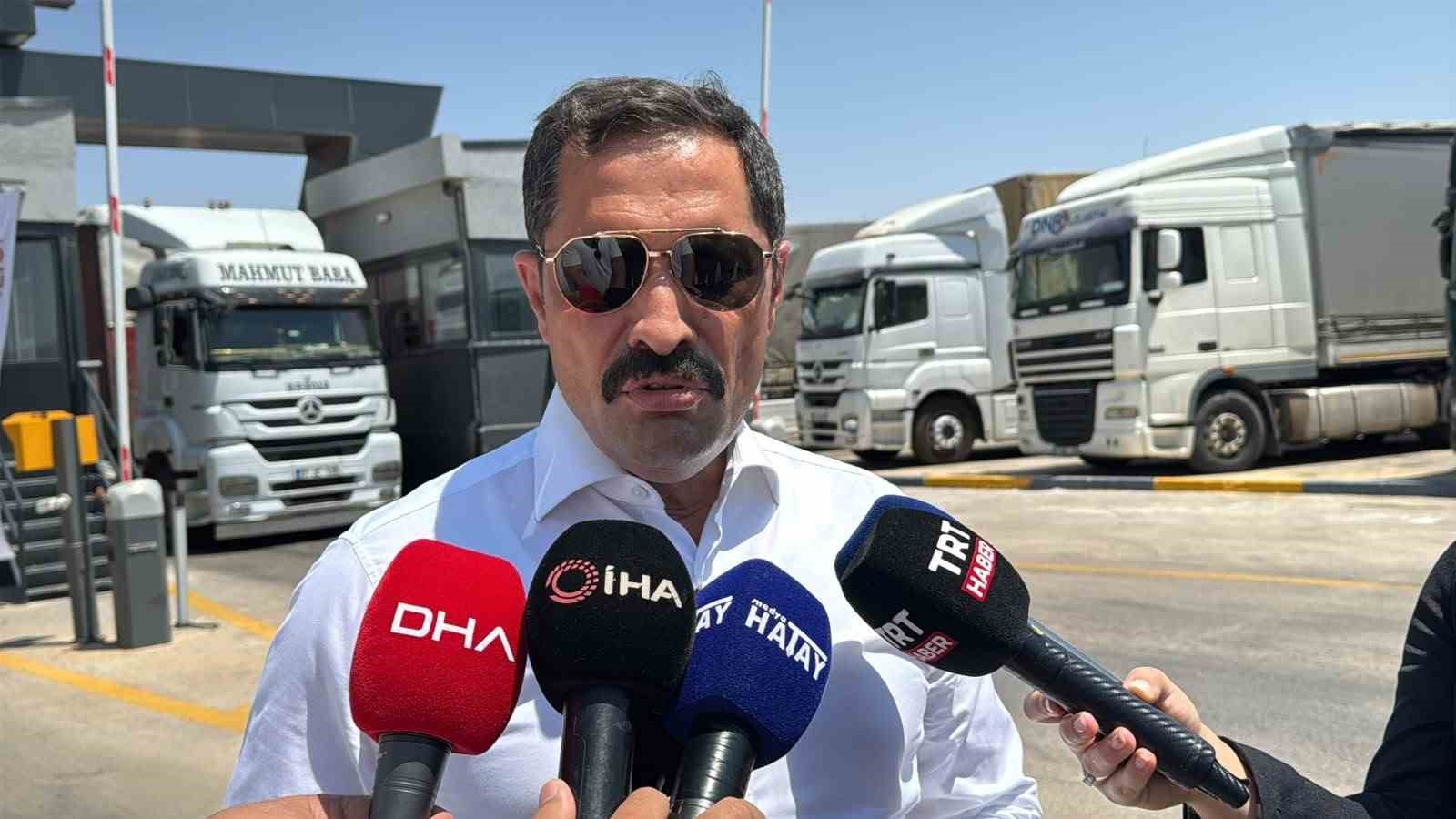 Arap Yarımadası ile ticarette kavşak nokta olan Cilveg&ouml;z&uuml;&rsquo;nden g&uuml;nde bin 500 tır giriş-&ccedil;ıkış yapıyor
