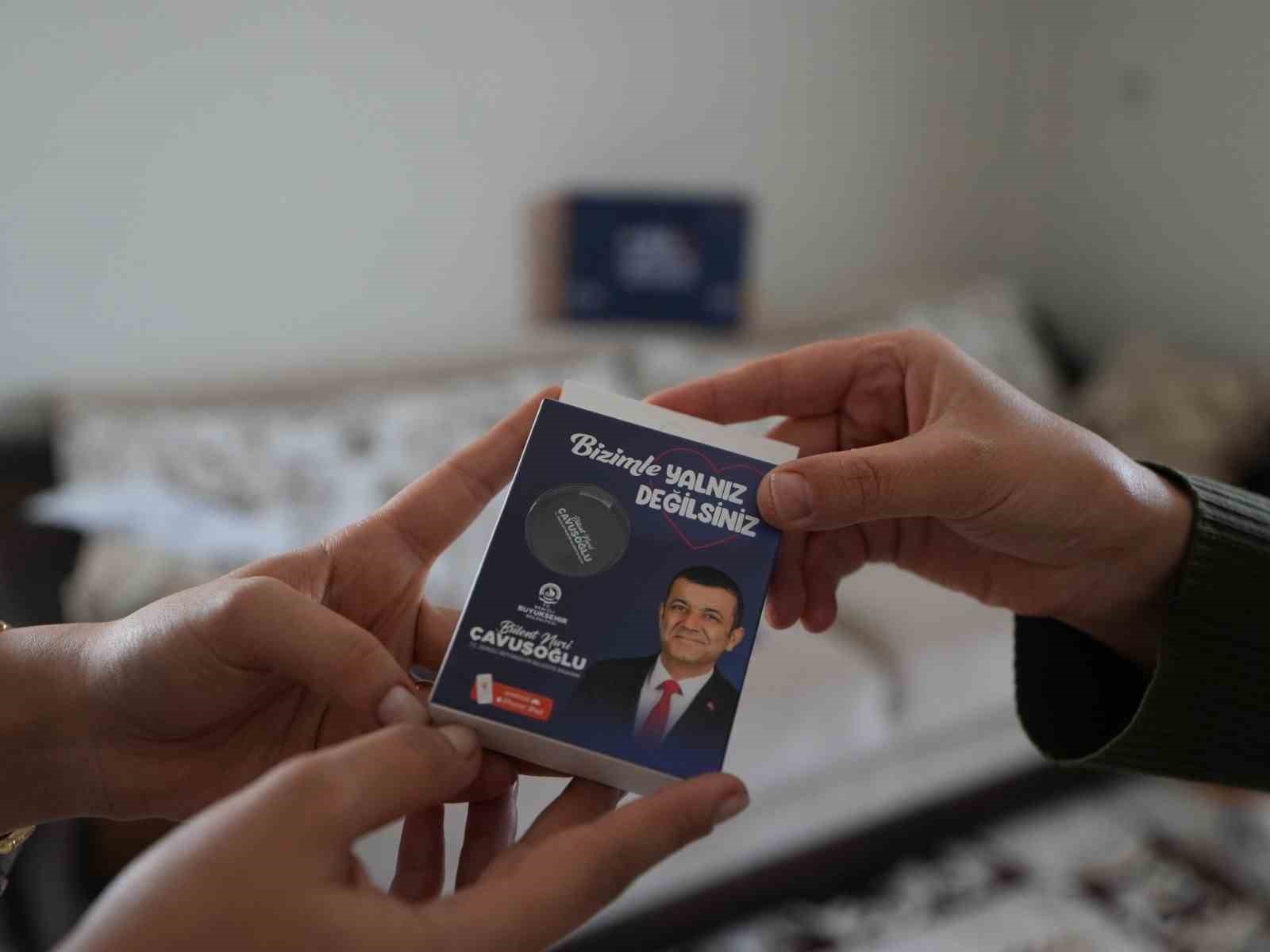 Alzheimer G&uuml;n&uuml;&rsquo;nde Başkan &Ccedil;avuşoğlu&rsquo;ndan "Yalnız değilsiniz" mesajı