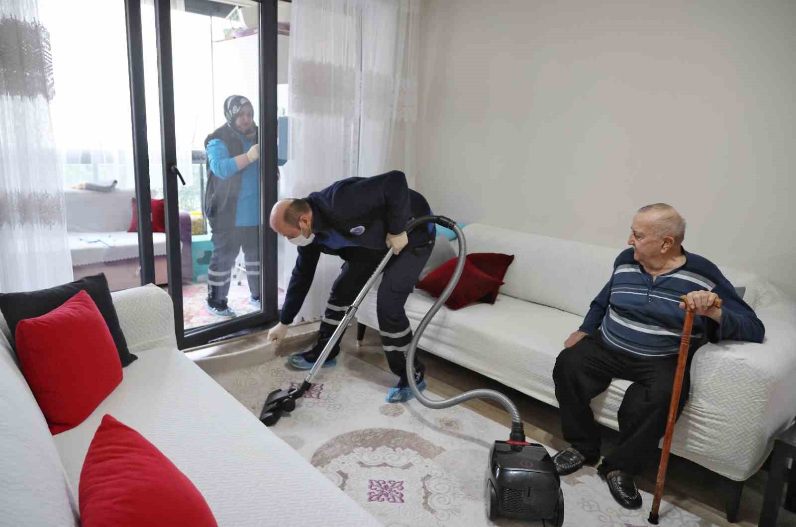 Bursa B&uuml;y&uuml;kşehir&rsquo;den bayram &ouml;nceszi temizlik desteği