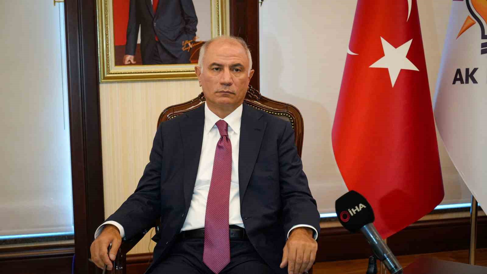 AK Parti Genel Başkanvekili Ala: "(Ter&ouml;rs&uuml;z T&uuml;rkiye) Bu meseleyi T&uuml;rkiye&rsquo;nin g&uuml;ndeminden &ccedil;ıkarıp, T&uuml;rkiye&rsquo;yi prangalarından kurtaracağız"