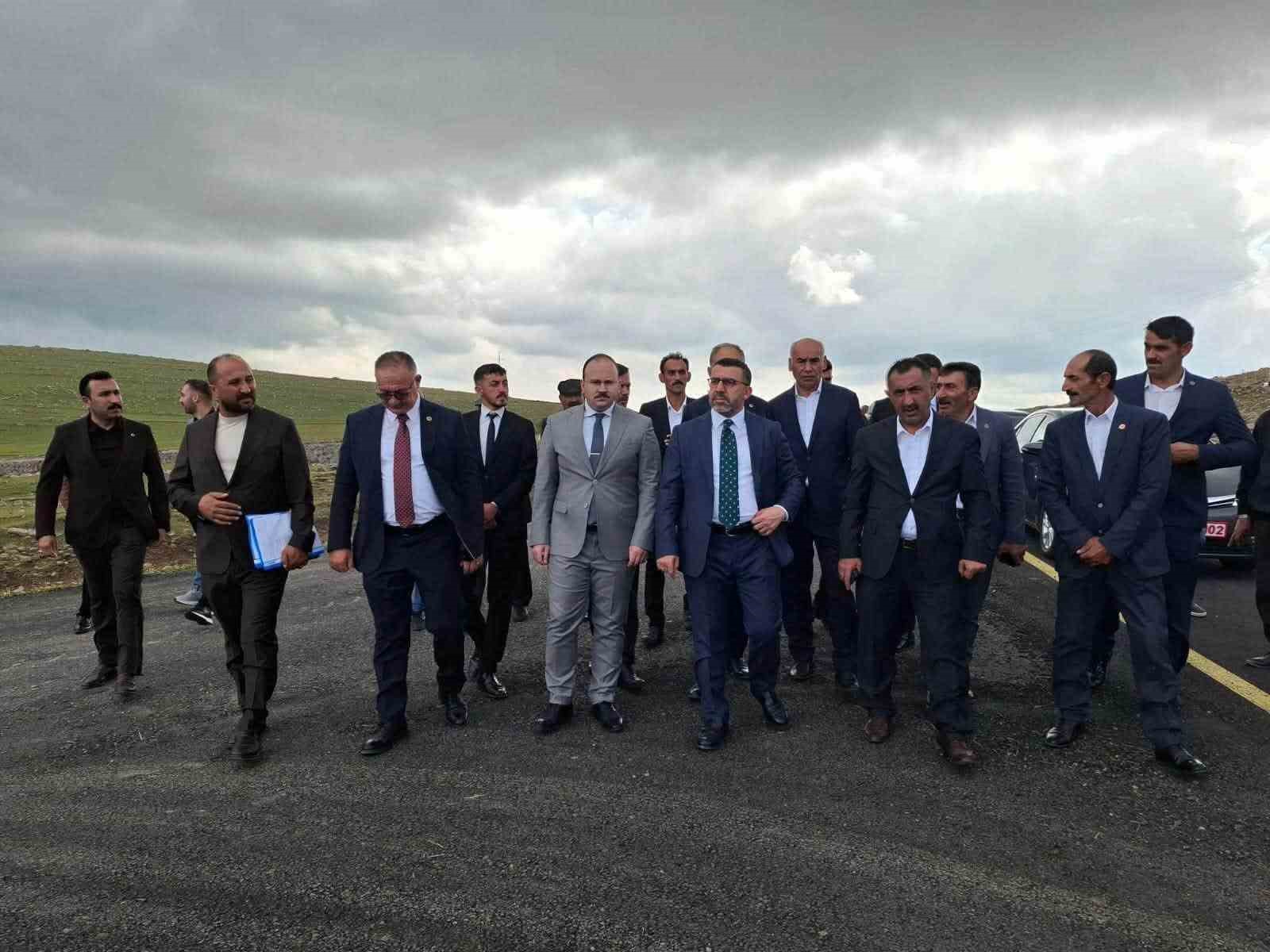 Arpa&ccedil;ay&rsquo;da 14,6 kilometrelik yol &ccedil;alışması tamamlandı