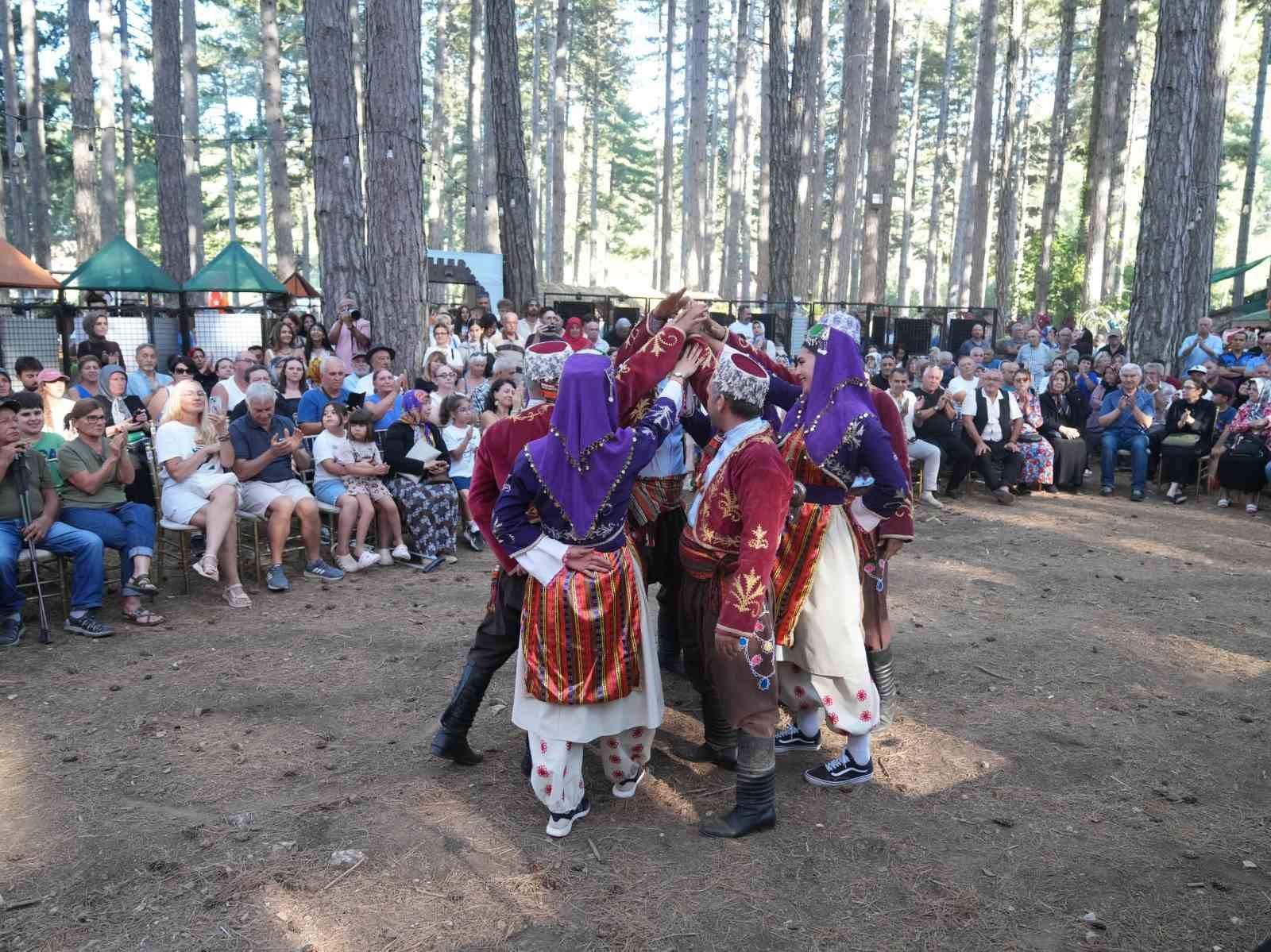 Gedevet yayla g&uuml;nleri&rsquo;nde k&uuml;lt&uuml;r, sanat ve m&uuml;zik buluştu