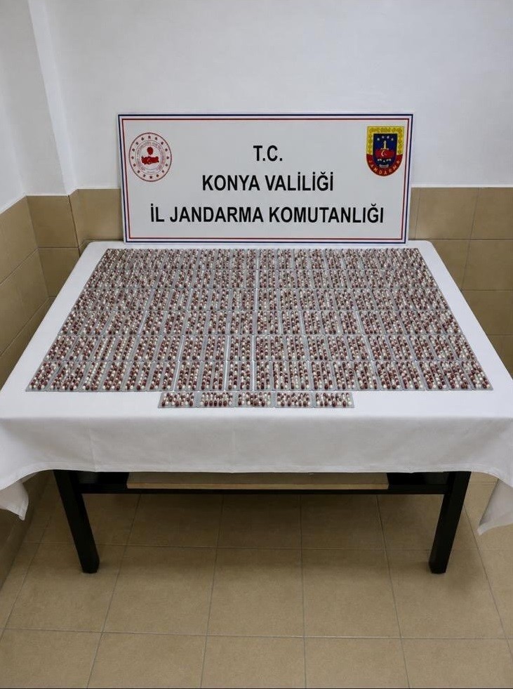 Konya&rsquo;da jandarmadan uyuşturucu operasyonları: 4 tutuklama