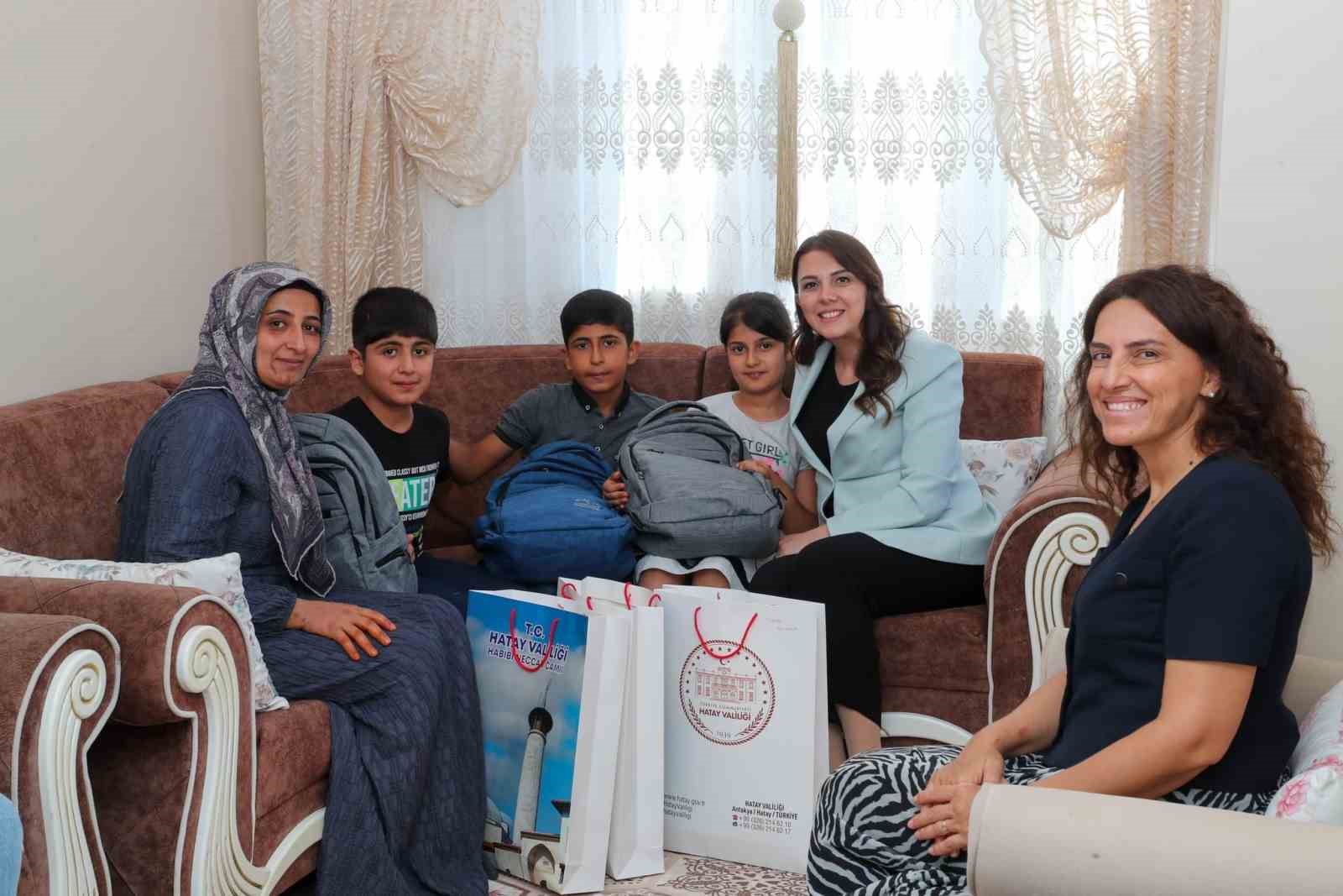 Y&uuml;reğimizdeki Işık Projesi kapsamında depremzede &ccedil;ocukların doğum g&uuml;nleri kutlandı