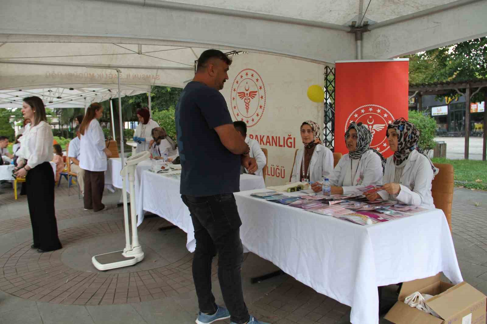 &Ccedil;arşamba Tarihi K&ouml;pr&uuml;&rsquo;de Halk Sağlığı Haftası farkındalığı