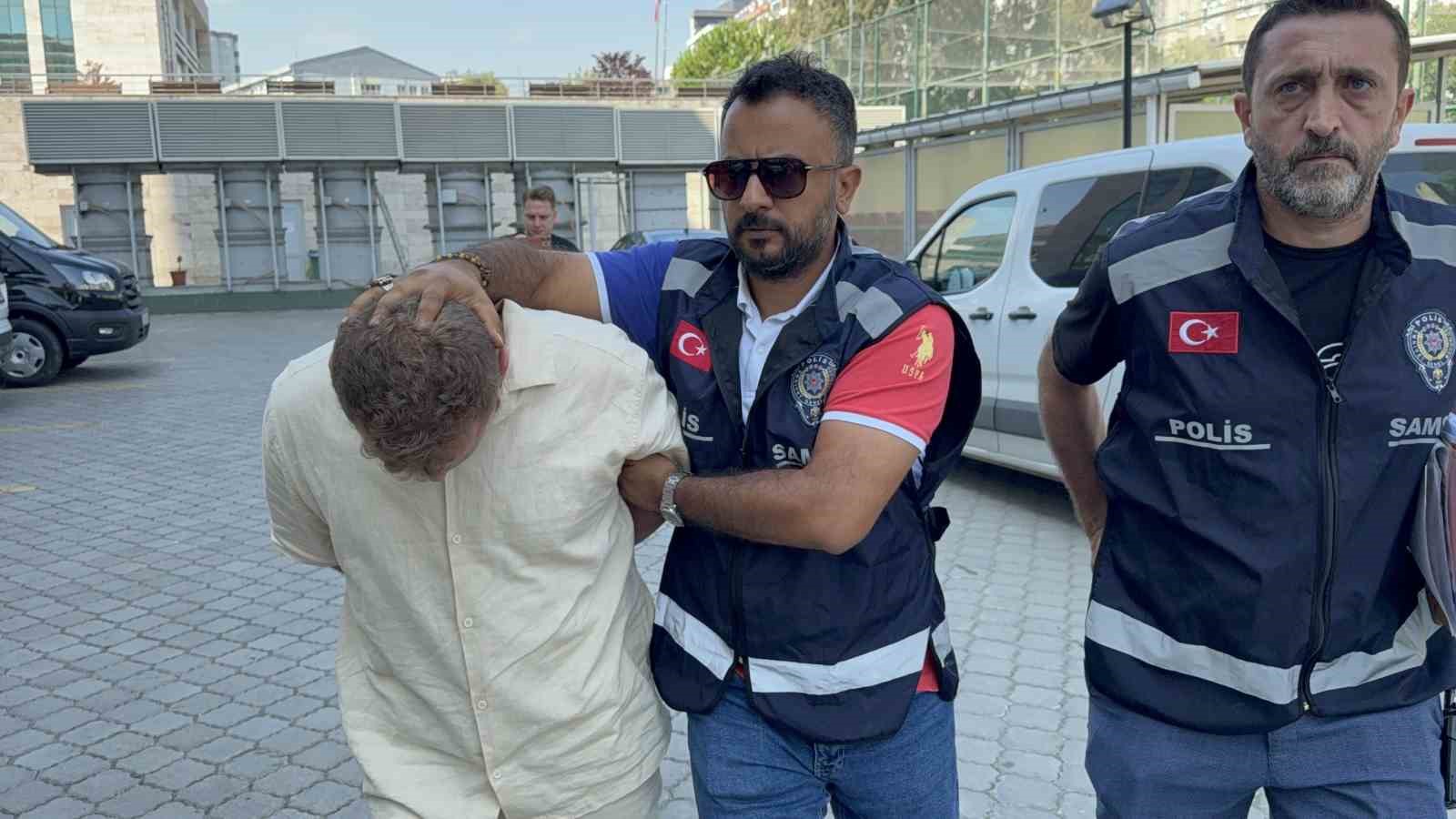 Kalıp ustası &ccedil;alıştığı okul inşaatından 650 bin lira değerinde kablo &ccedil;aldı