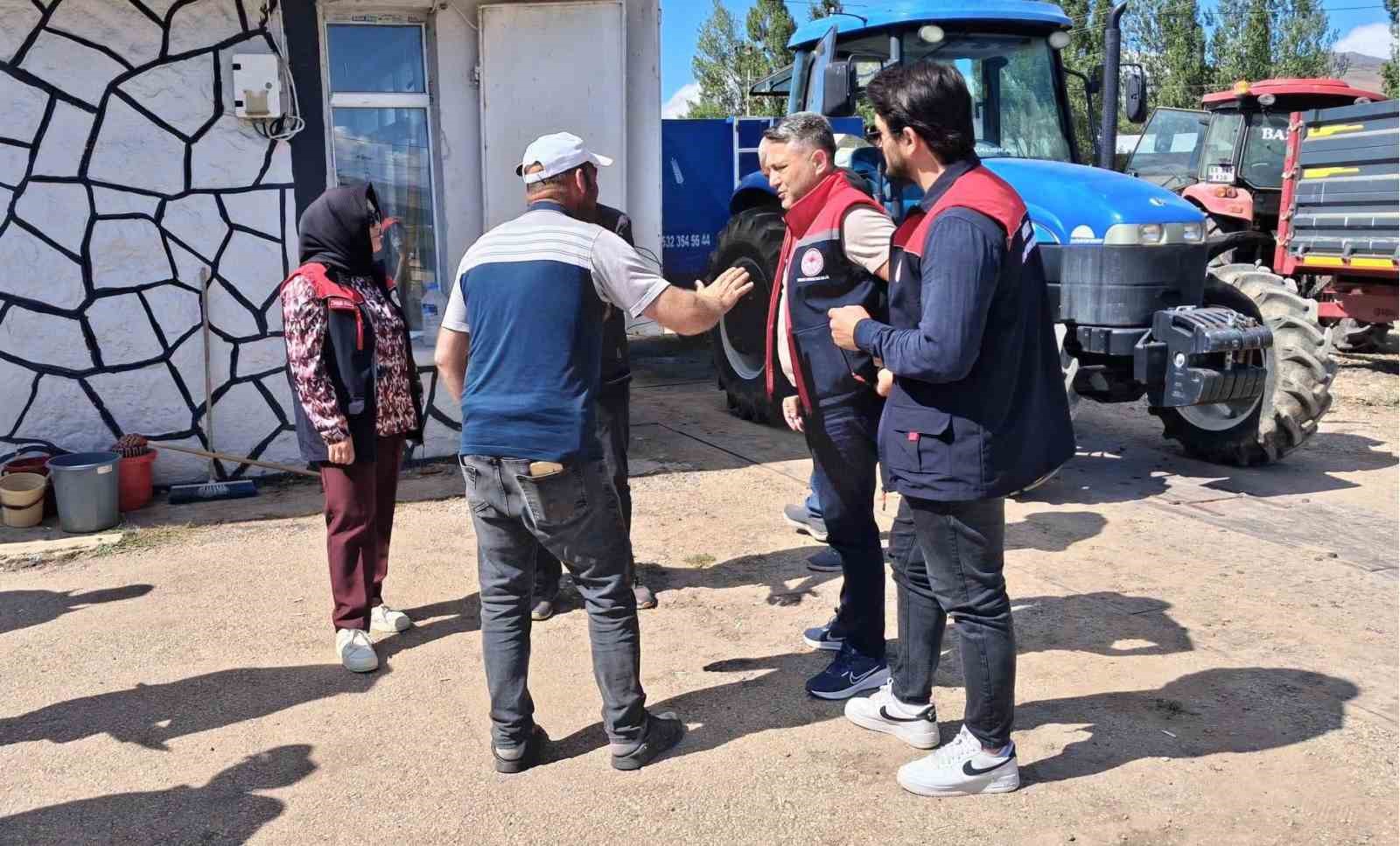 Bayburt&rsquo;ta TMO alım ofisinde &uuml;r&uuml;n kabul&uuml; s&uuml;r&uuml;yor