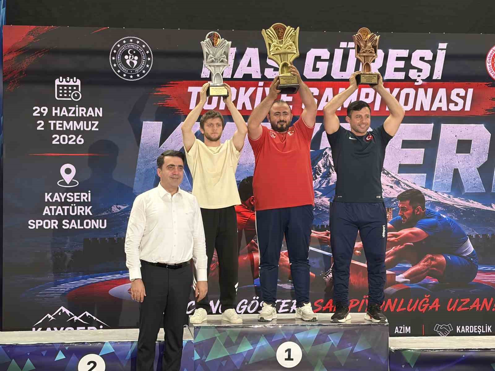Minikler ve Yıldızlar Mas Güreşi Türkiye Şampiyonası Kayseri’de başladı