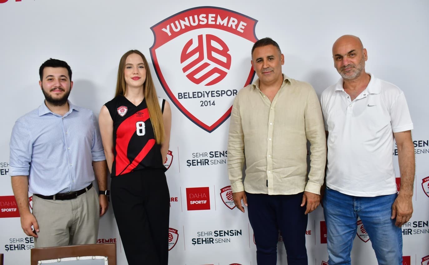 Yunusemre&rsquo;de sma&ccedil;&ouml;r Rengin Nuhoğlu yuvada kaldı