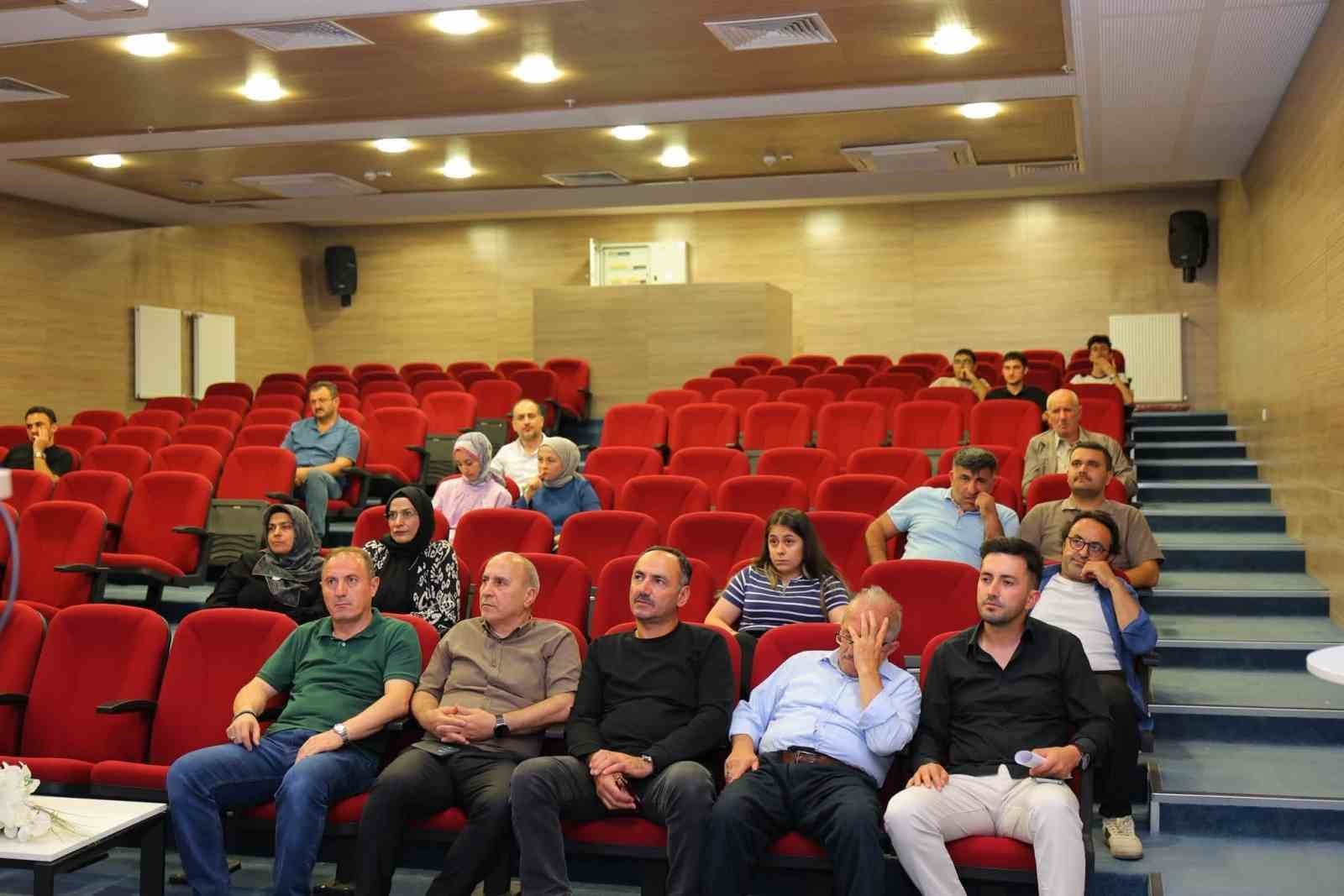 Bayburt&rsquo;ta iklim krizinin sağlığa etkileri anlatıldı