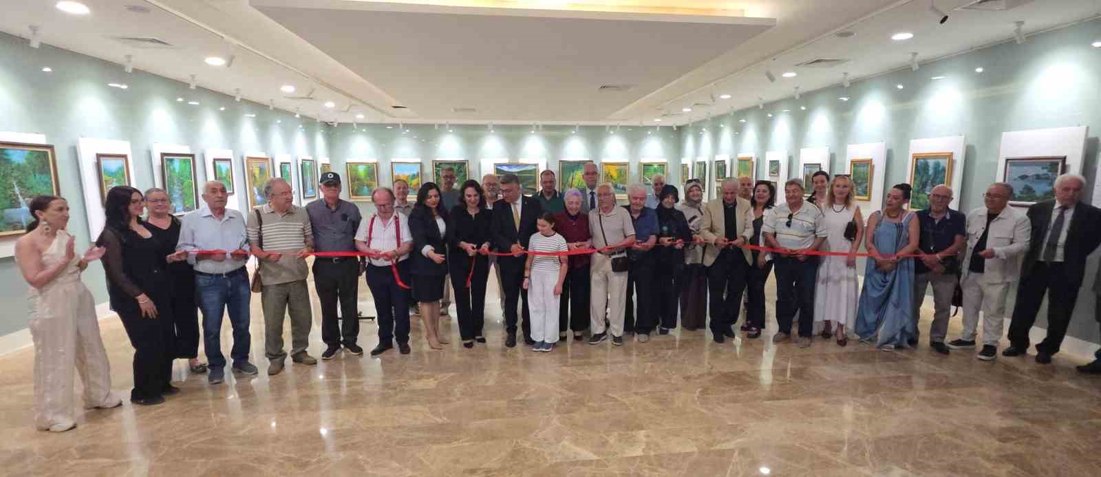 K&uuml;tahya&rsquo;da "Ahmet Yakupoğlu&rsquo;nun İzinde" sergisi sanatseverlerle buluştu