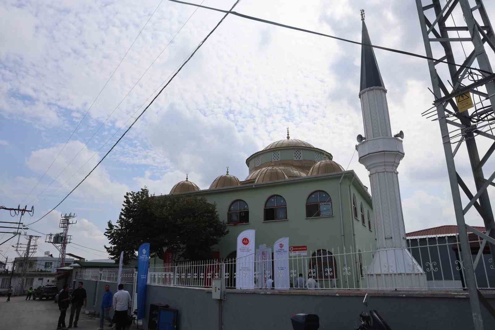 Asrın felaketinin ardından Hatay&rsquo;da inşa edilen 135&rsquo;inci cami ibadete a&ccedil;ıldı
