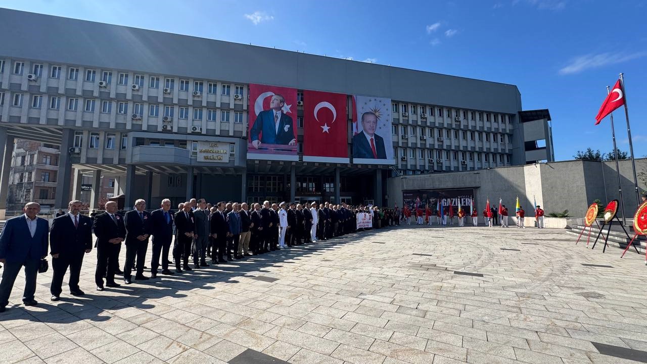 Zonguldak&rsquo;ta Gaziler G&uuml;n&uuml; t&ouml;renle kutlandı