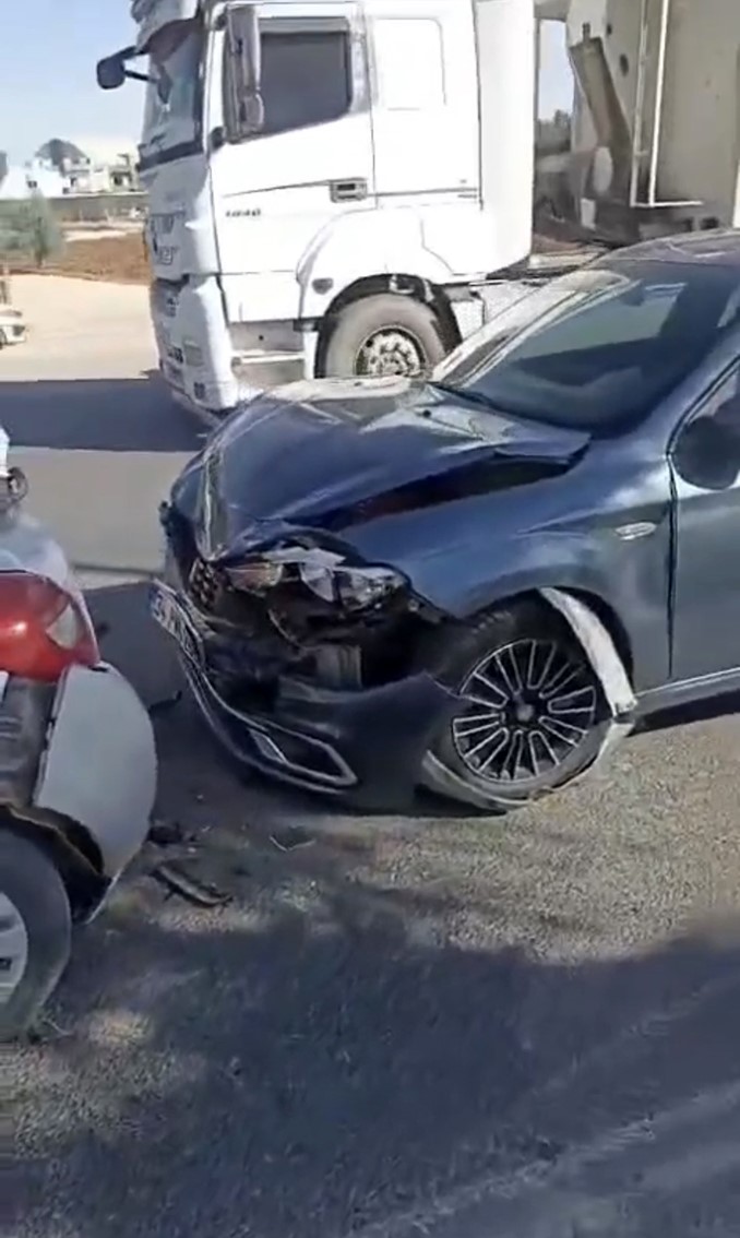 Mardin&rsquo;de zincirleme kaza: 3 yaralı