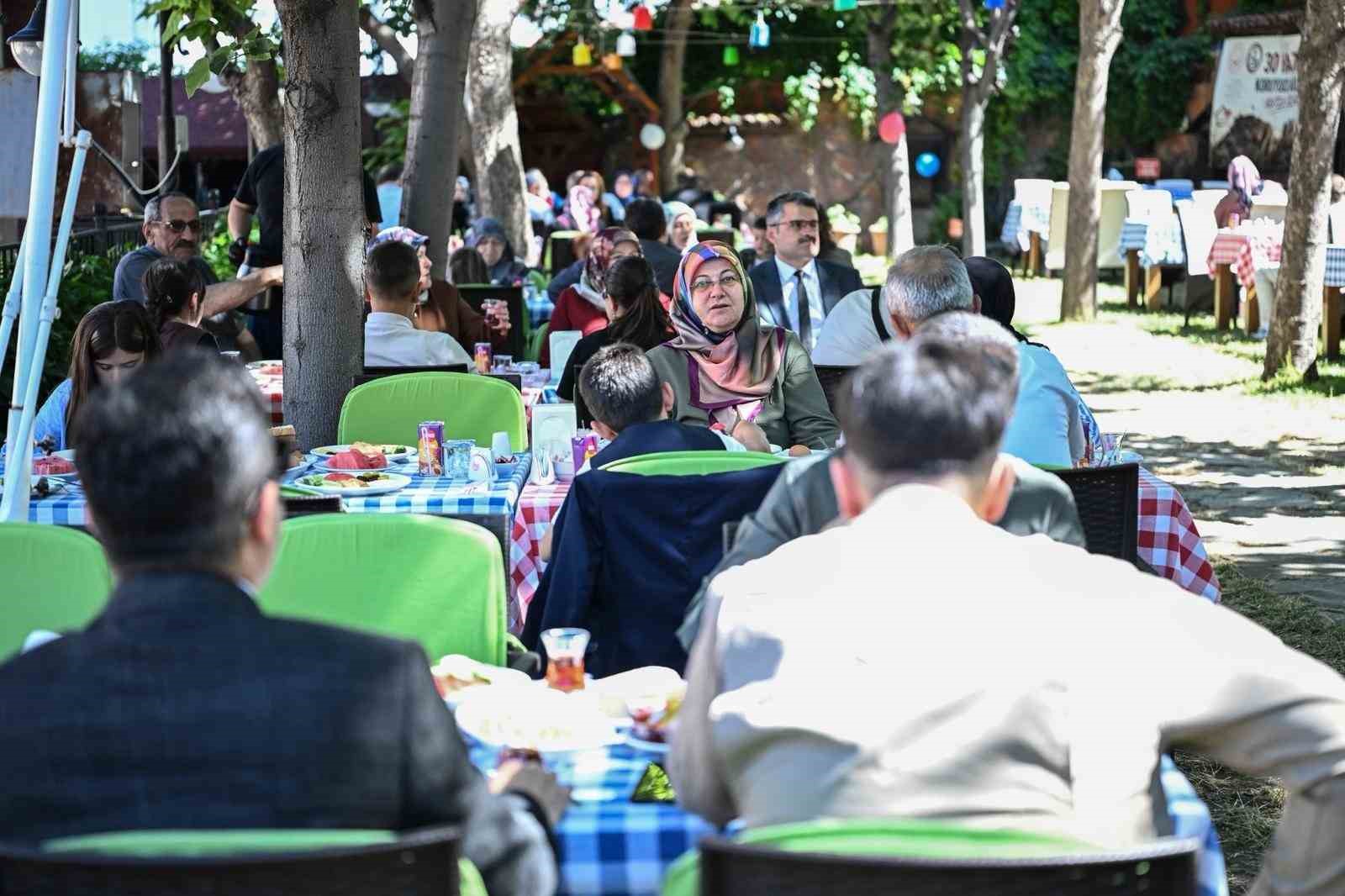 Kastamonu&rsquo;da koruyucu aileler i&ccedil;in program d&uuml;zenlendi
