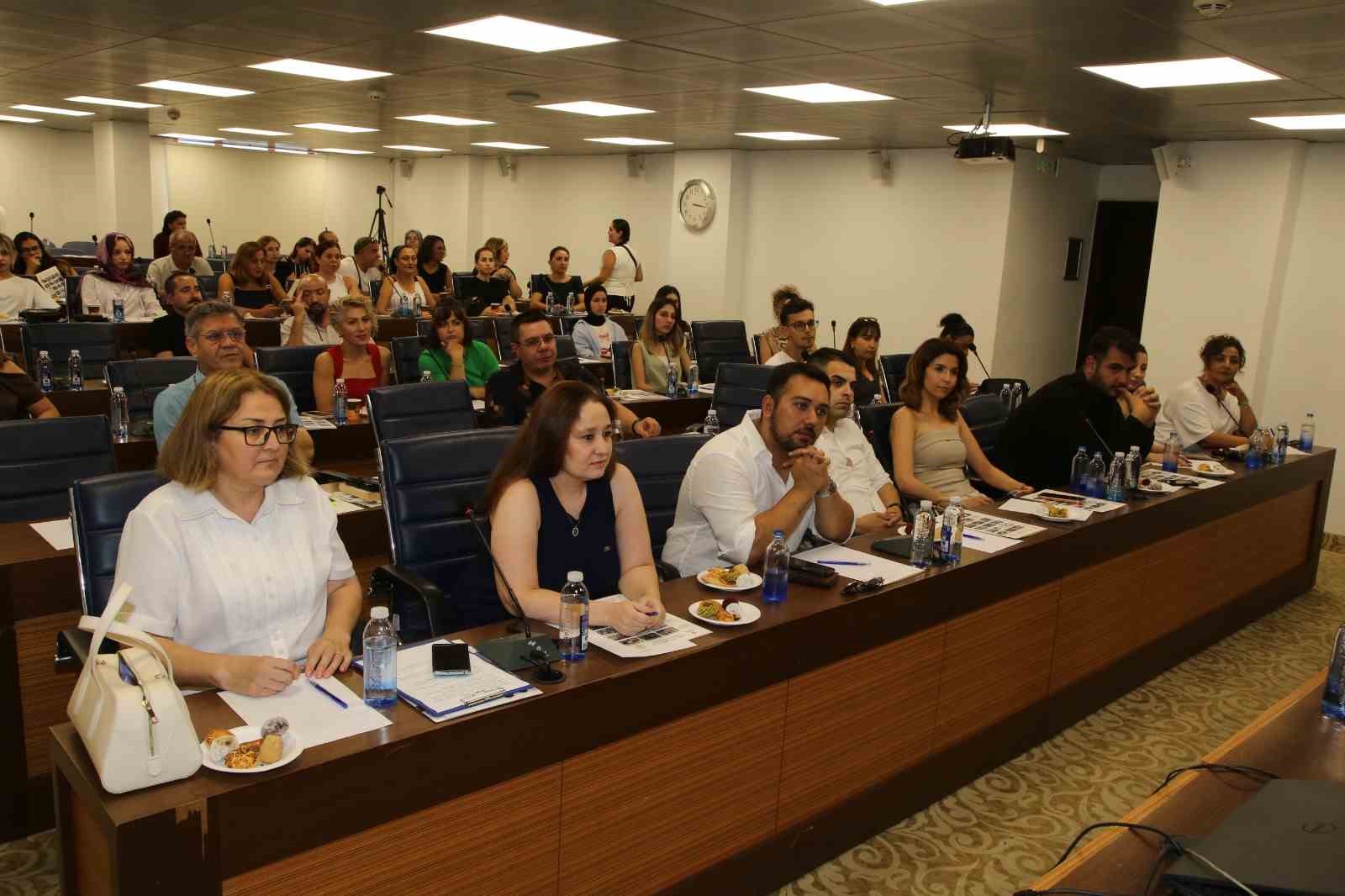 Başkan Erdem: "Proje &uuml;reten, &uuml;retimine değer katan bir Alanya i&ccedil;in &ccedil;alışıyoruz"