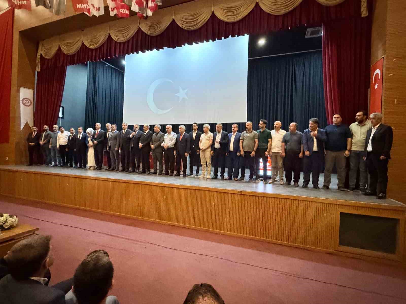 MHP Siirt İl Başkanı Cengizhan T&uuml;kenmez g&uuml;ven tazeledi
