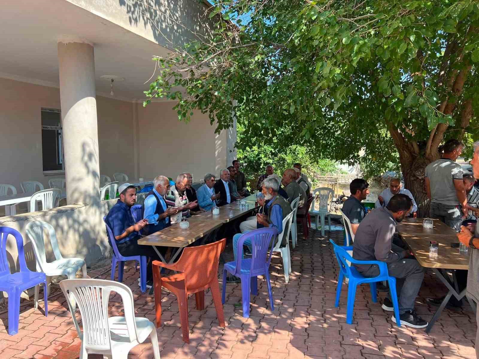 Başkan Karamehmetoğlu, taziye ziyaretlerinde bulundu
