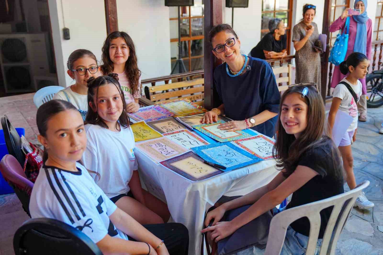 Menteşe&rsquo;de yaz kursları yılsonu sergisiyle sona erdi