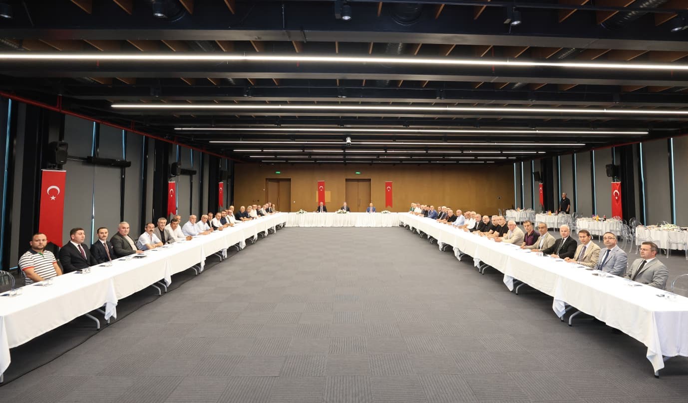 Samsun yatırımları, esnafın katıldığı toplantıda masaya yatırıldı