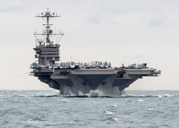 ABD donanması Akdeniz'de faaliyete geçti
