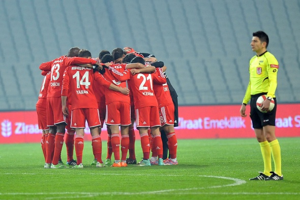 Beşiktaş Çaykur Rizespor’a mağlup