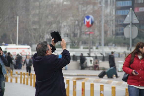 Taksim Meydanı'nda “komando” temizliği