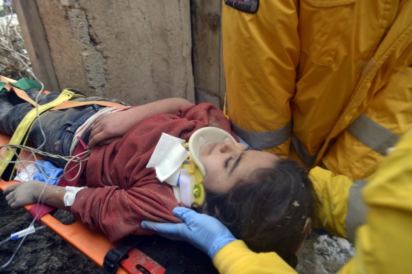 Suriyeli çocuklar göçükte kaldı: 1 ölü, 1 yaralı