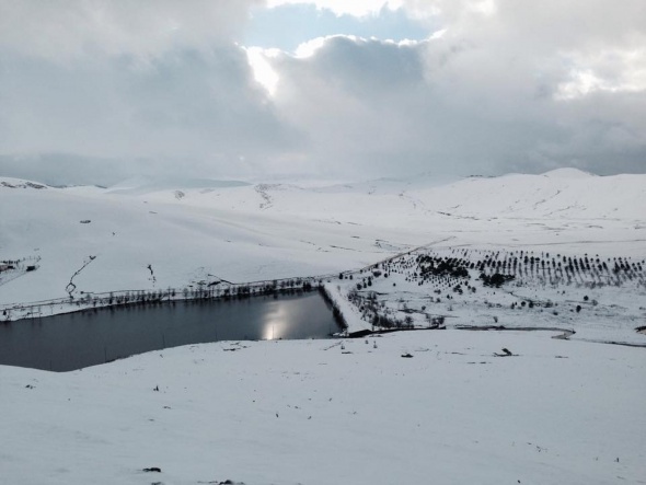Perşembe Yaylası'ndan kar manzaraları