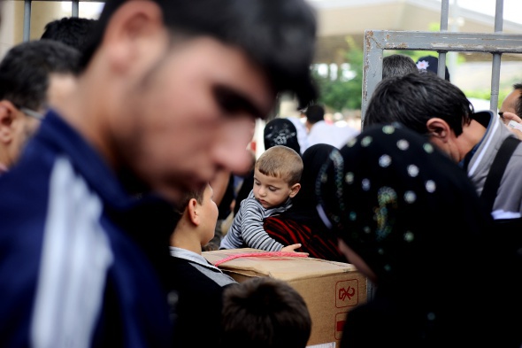 'Türkiye, Suriyelilere yardım etmeli mi' araştırmasından çarpıcı sonuçlar