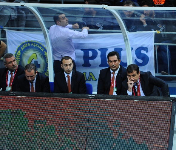 Fenerbahçe Ülker, Galatasaray Liv Hospital’ı 85-74 mağlup etti