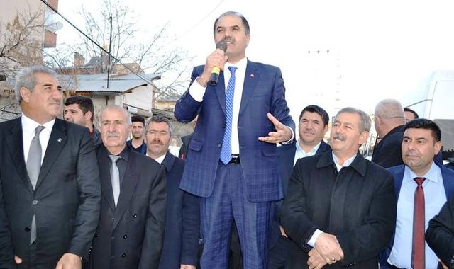 AK Parti Erciş İlçe Başkanlığına yeniden Adnan Aydın atandı