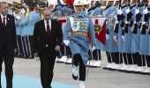 Putin Ankara'ya Geldi, Erdoğan Külliye'de Törenle Karşıladı