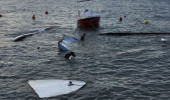İzmir'de Göçmen Teknesi Battı: 8 Cesede Ulaşıldı, 26 Kişi Aranıyor