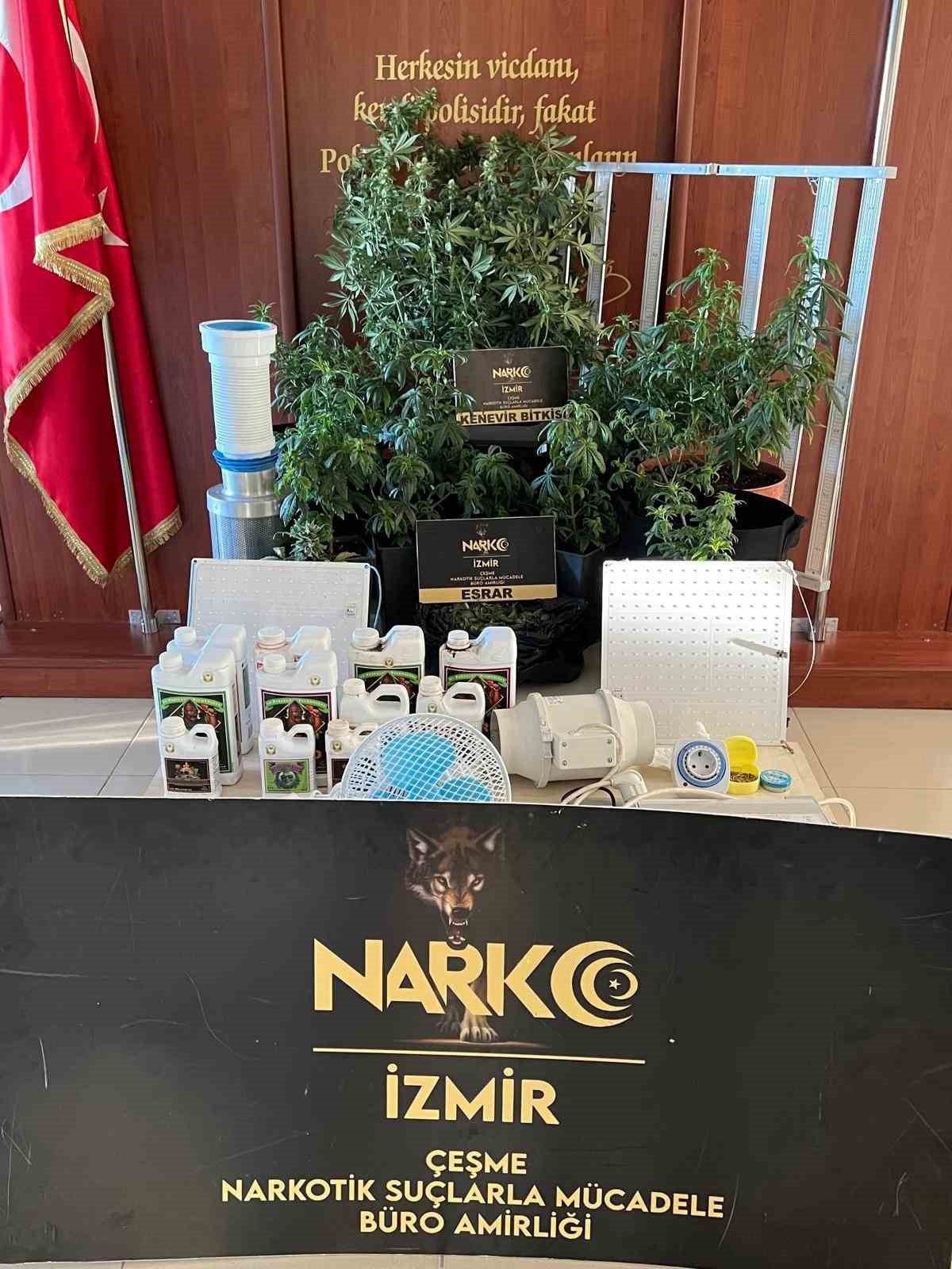 İzmir&rsquo;de narkotik polisinden zehir tacirlerine baskın: 3 tutuklama
