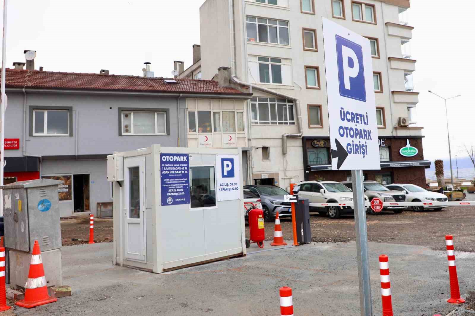 Mudanya&rsquo;da yeni otopark hizmete a&ccedil;ıldı
