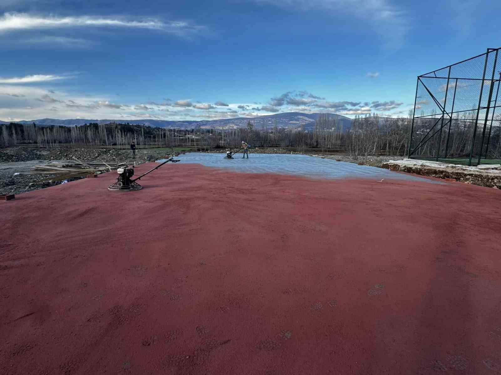 Beyağa&ccedil;&rsquo;ta tekstil fabrikası inşaatı başladı
