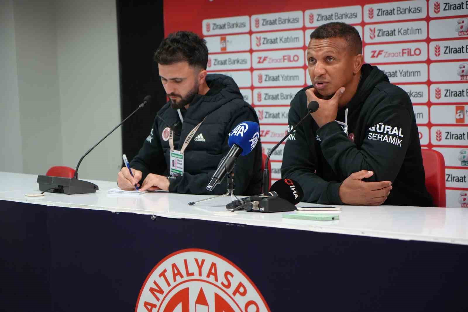 Mehmet Aurelio: “Kupada galibiyet, ligde çıkış hedefliyoruz"