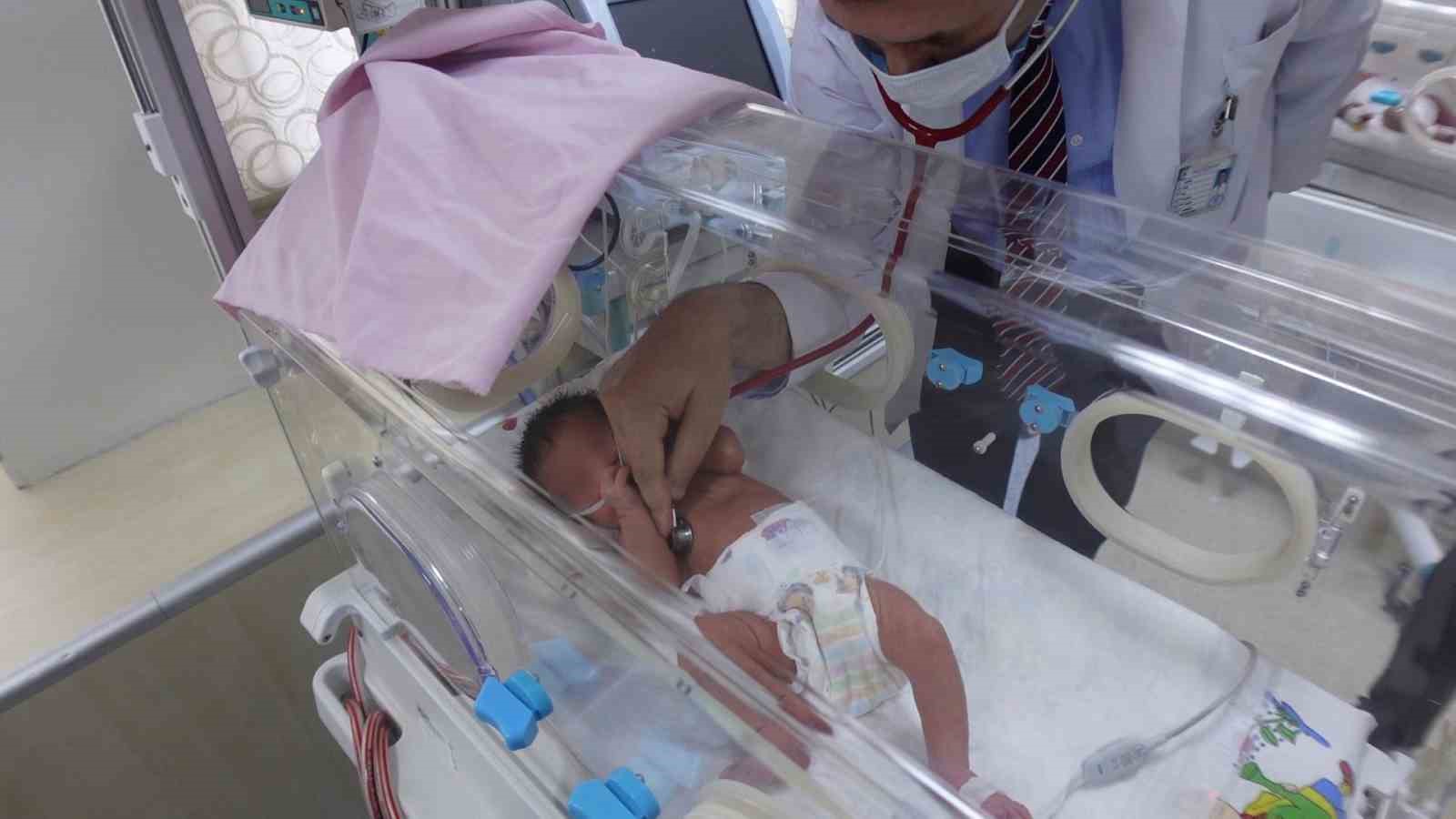 Prof. Dr. Aydın, “Ülkemizde bebek ölüm hızlarında belirgin düşüşler meydana geldi”