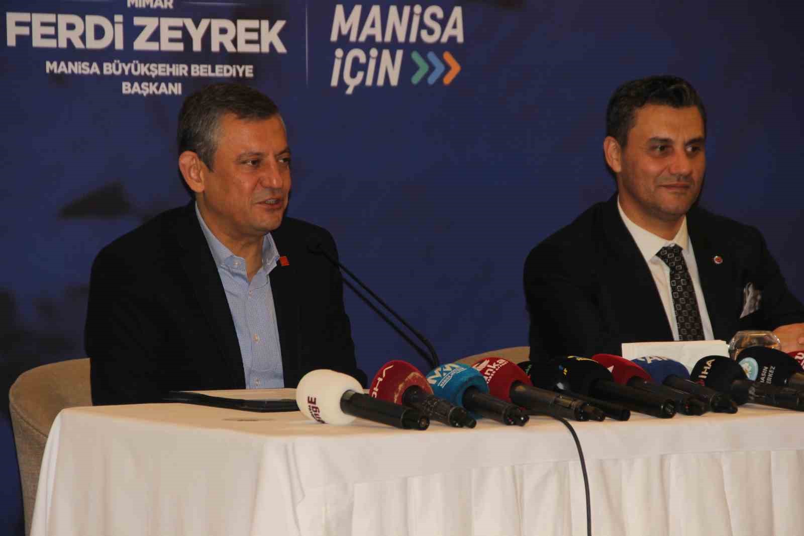 CHP Genel Başkanı Özel’den fezleke açıklaması: "Vız gelir tırıs gider”