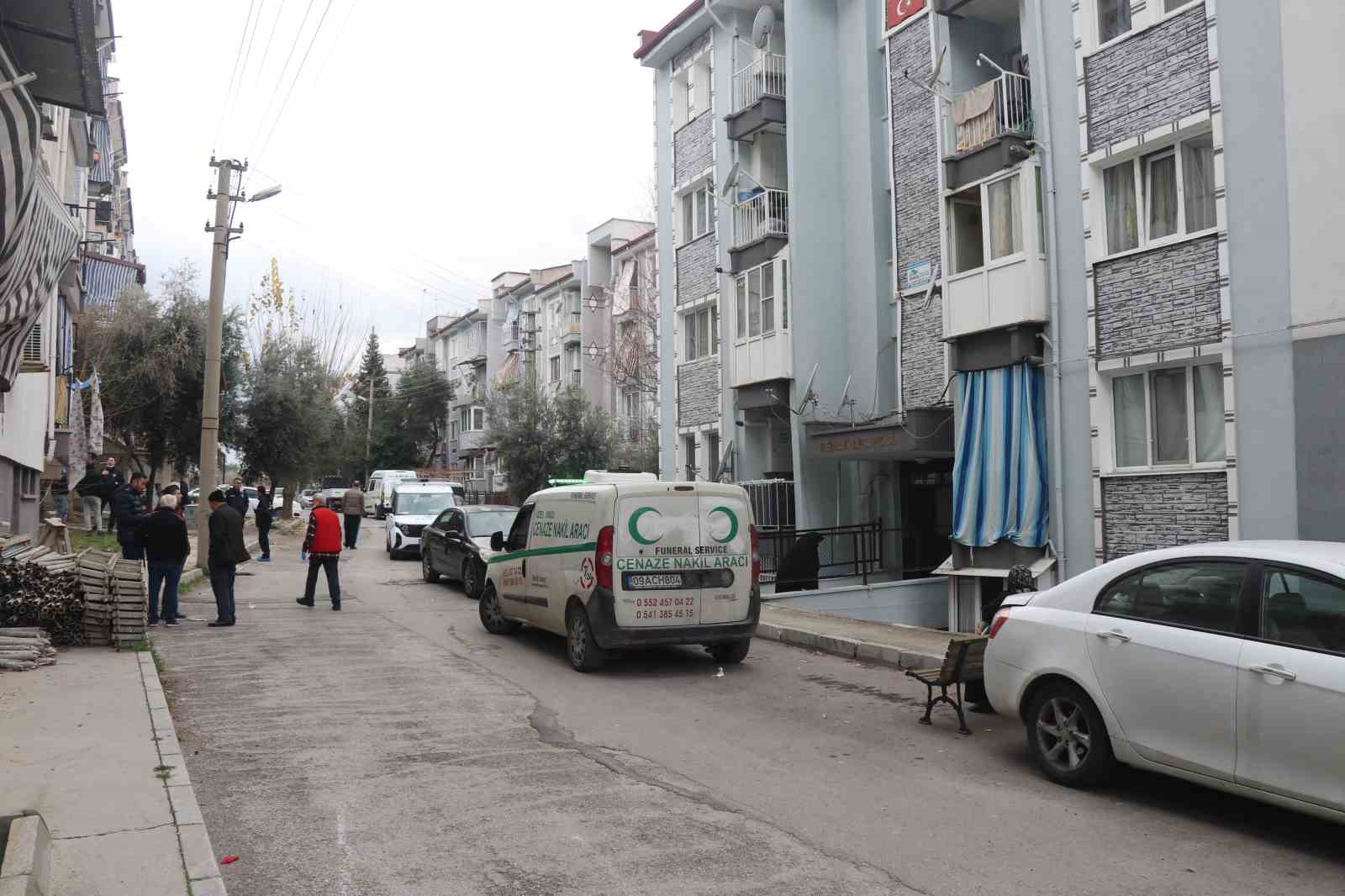 Denizli&rsquo;de yaşlı adam evinde &ouml;l&uuml; bulundu
