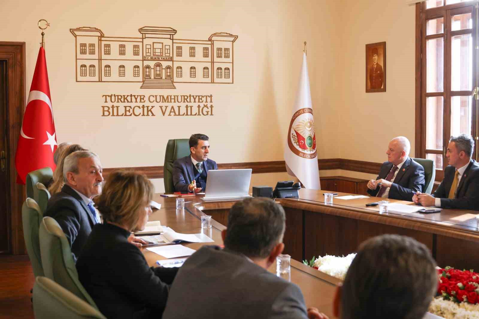 Bilecik&rsquo;te tarım ve orman verimliliğini artırmaya y&ouml;nelik toplantı d&uuml;zenlendi
