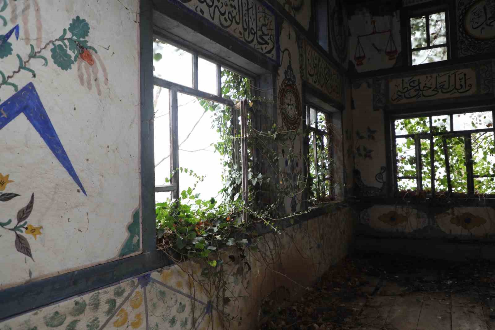 Akyazı&rsquo;daki tarihi cami restore edilecek
