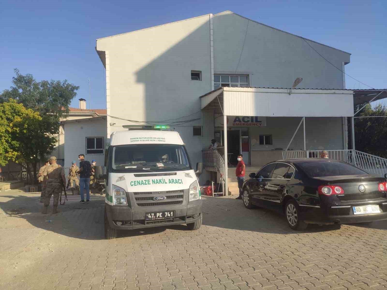 Eşini uykusunda başından vurarak &ouml;ld&uuml;rd&uuml;
