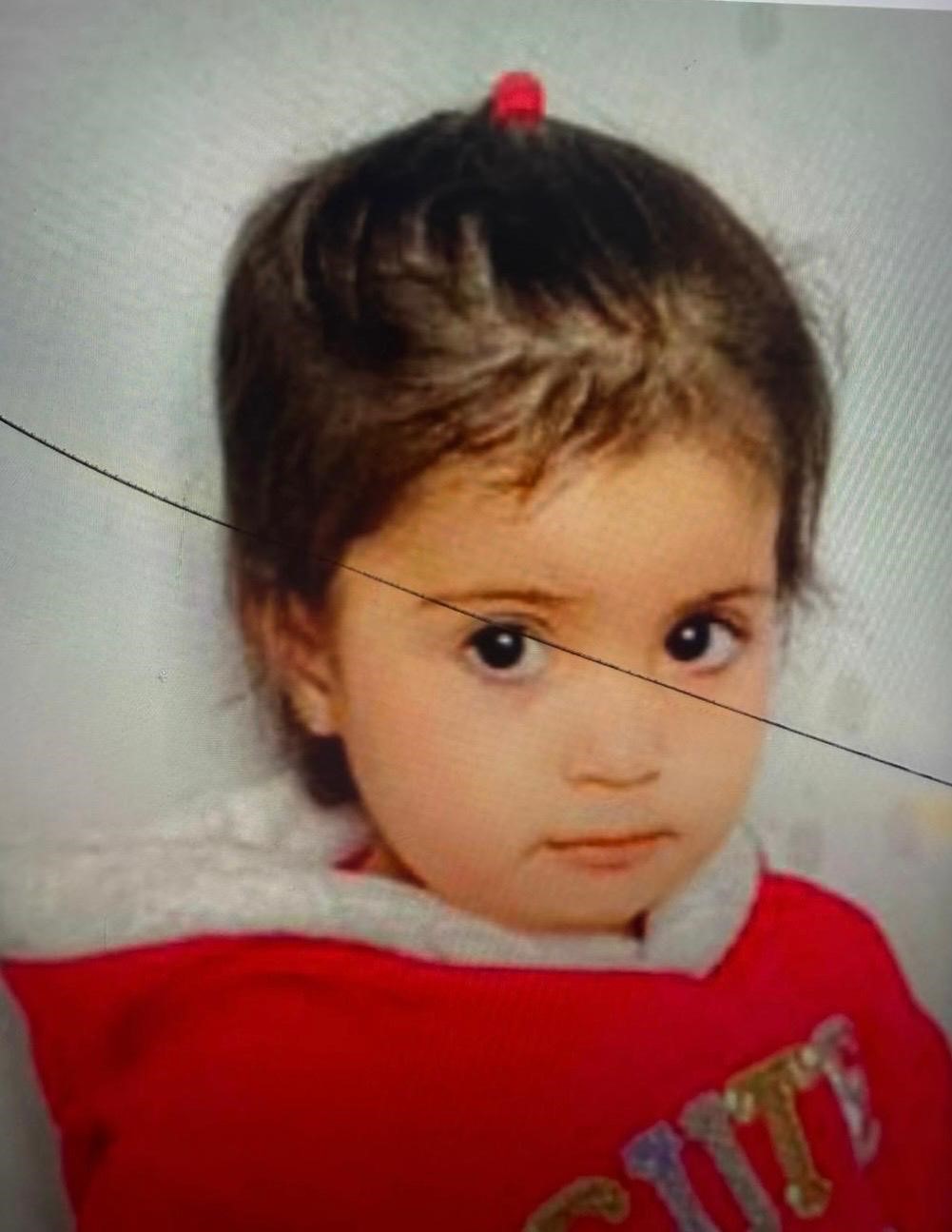 Misafirliğe geldiği evin &ouml;n&uuml;nden kaybolan &ccedil;ocuk bulundu
