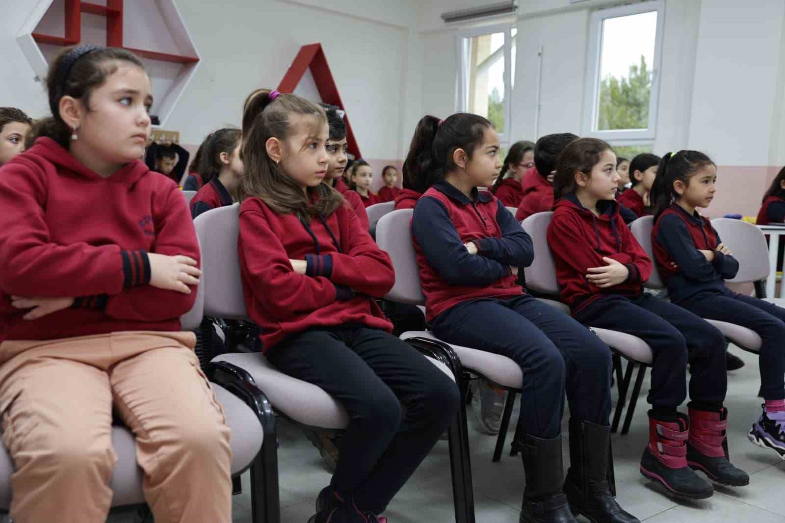 Belediyeden &ouml;ğrencilerin sorumluluk duygusunu geliştiren eğitimler
